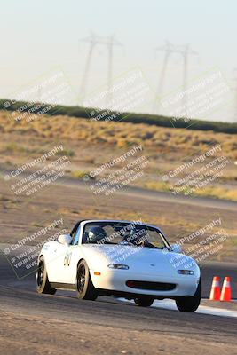 media/Aug-27-2022-Speed SF (Sat) [[455951474b]]/Yellow/Cotton Corners/